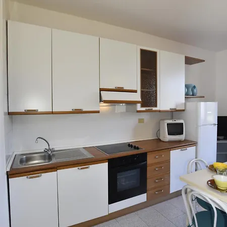 Apartment Gelsomino - Clima, Terrazze E Posti Auto