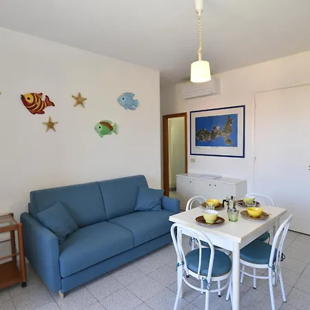 Apartment Gelsomino - Clima, Terrazze E Posti Auto Marina di Campo